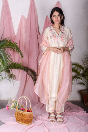 Summer Floral Embroidery Kurta Set- Off White
