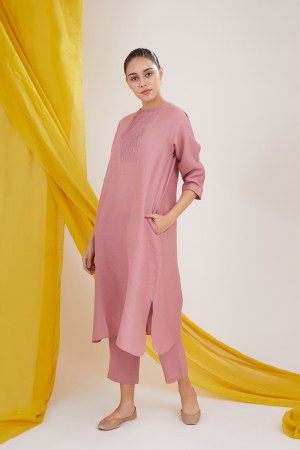Pink tunic set with pocket detail