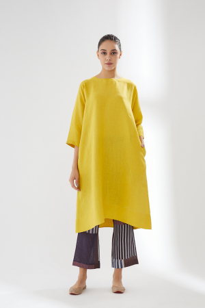Yellow Tunic With Contrast Printed Trousers