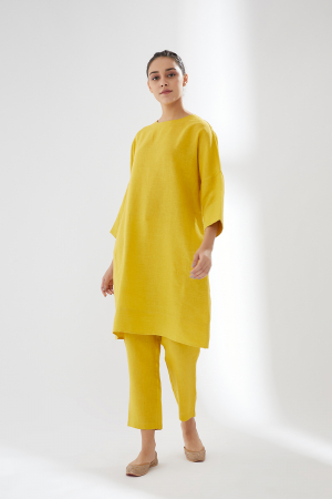 Round neck yellow tunic with pocket detail