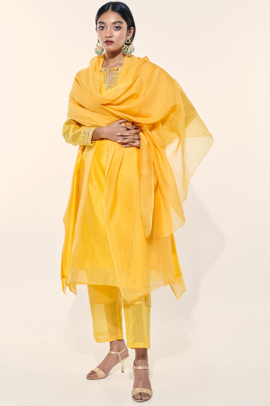 yellow chanderi cotton silk heer kurta set