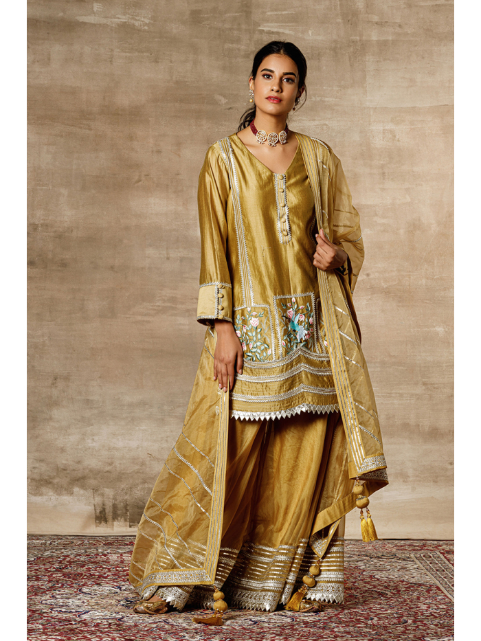 Indiarani Chinnon Silk Yellow Chiffon Sharara Suit, Dry clean, Short Kurti  at Rs 1550/piece in Surat