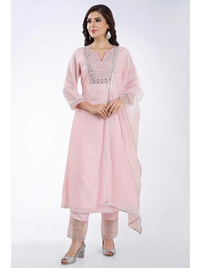 Party Wear 3/4th Sleeve Chanderi Silk Long Straight Pattern Kurti, Size:  Medium, Wash Care: Machine wash at Rs 385/piece in Ahmedabad