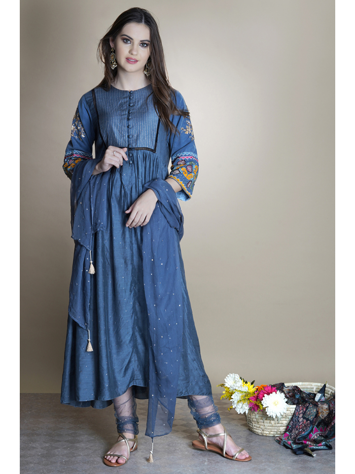 Cotton silk gathered kurta with U-hemline and contrast piping & facing,  along with pleated pants