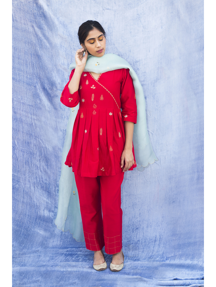 Buy Anika Small Butti Silk Straight Short Kurta + Pants - Teal by Designer  EESHVA INDIA for Women online at Kaarimarket.com