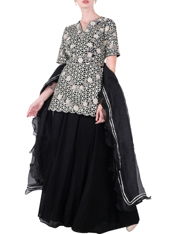 Buy Women Black Net Glitter Print Short Kurti With Sharara Dupatta Set  Online - KARMAPLACE — Karmaplace