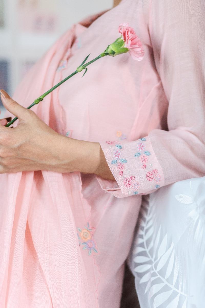 Summer Floral Embroidery Kurta Set-Pink