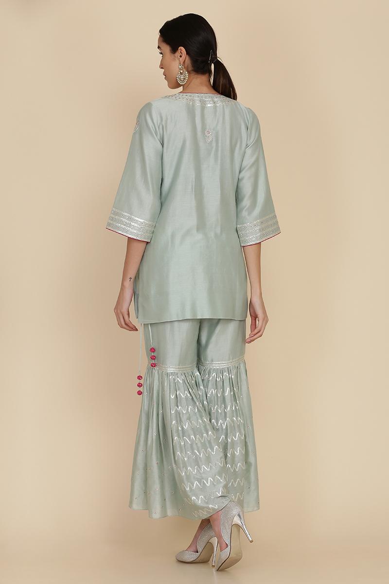 Assymetrical double layer tunic with farshi and dupatta