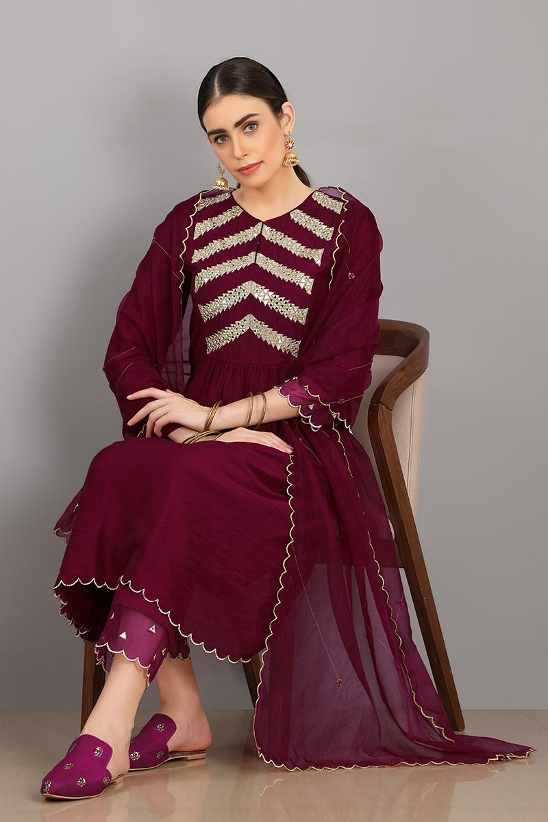 magenta embroidered chanderi silk ijaz kurta set