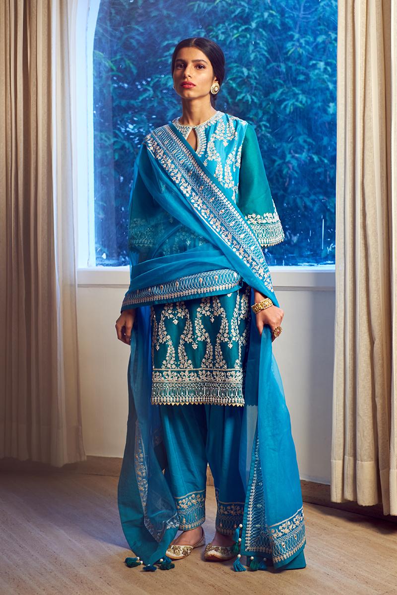 Firozi turquoise embroidered kurta set