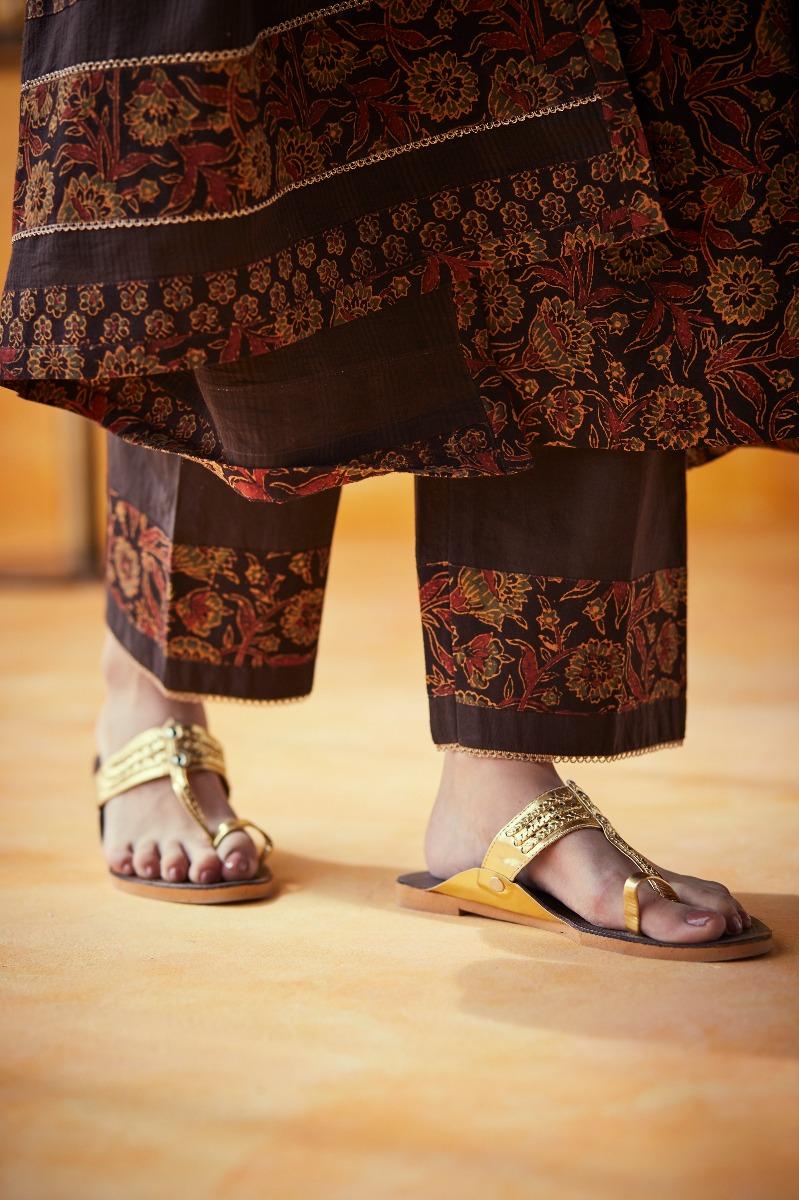Bhoomi Umber Brown Ajrakh Print Suit Set (Set Of 3)